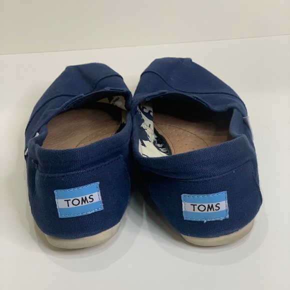 *SOLD* Navy canvas TOMS - Picture 4 of 4